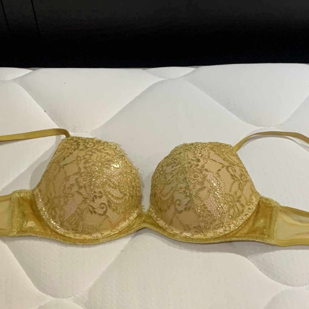 Victoria’s Secret Bra